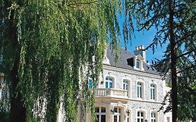 Logis Hotel & Restaurant - Le Chateau Des Tourelles 3 Etoiles